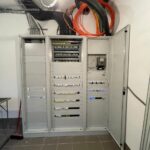 Kompletná rozvádzačová zostava pre administratívny objekt